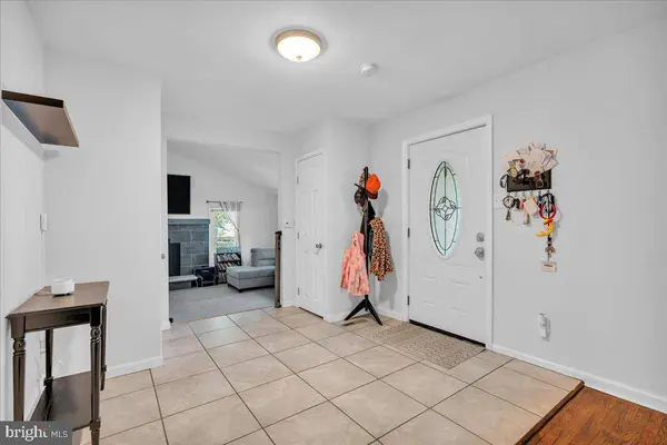 203 GEORGETOWN RD, Blackwood, NJ 08012