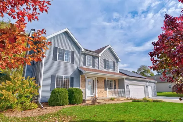 501 Riverside Dr, Deforest, WI 53532-3217