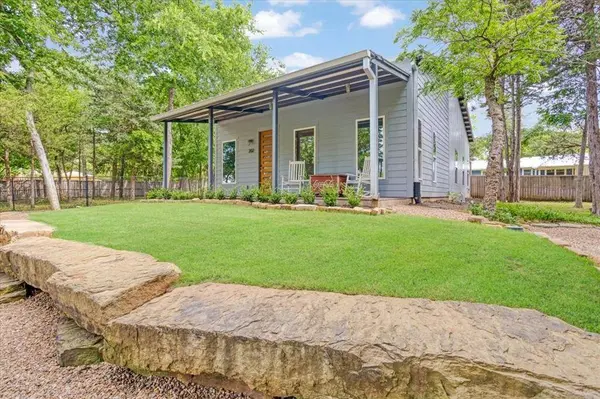 202 Parker Drive, Pottsboro, TX 75076