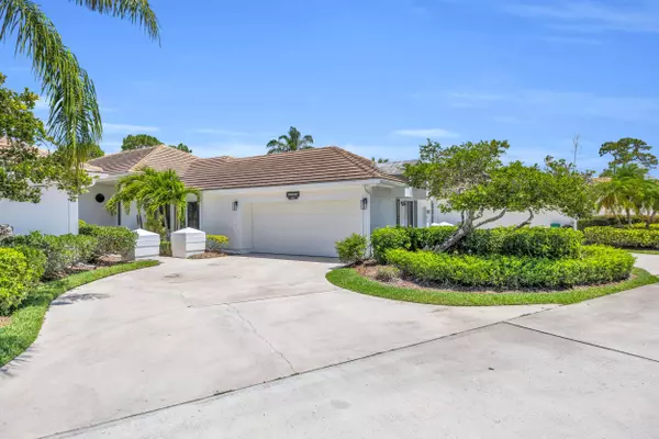 2211 NW Seagrass DR, Palm City, FL 34990