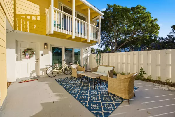 153 Seabreeze CIR, Jupiter, FL 33477