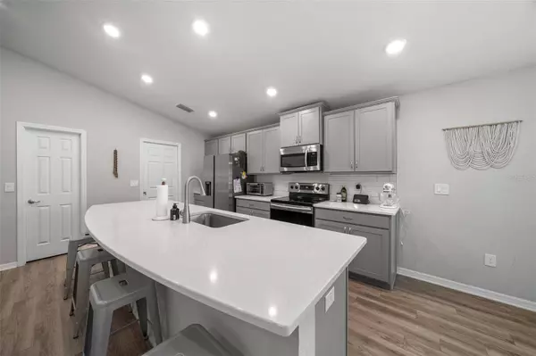 9034 SE 42ND CT, Ocala, FL 34480