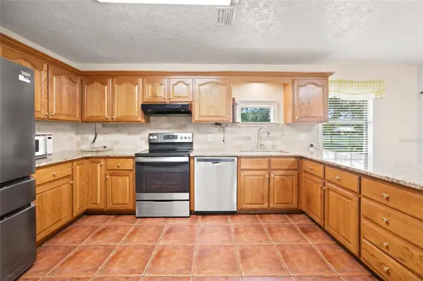 2460 SE 150TH ST, Summerfield, FL 34491