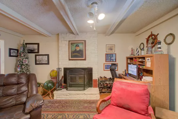 5900 Washington Rd, Hughson, CA 95326