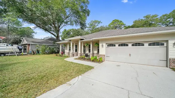 35 SE Okahatchee CIR, Fort Walton Beach, FL 32548