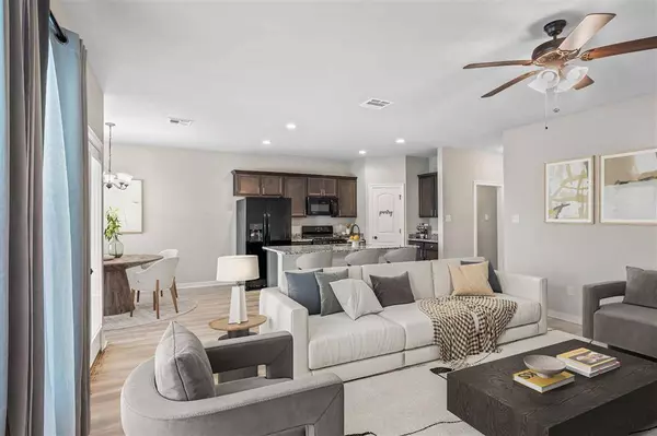 1753 E Downing Rd RD E, Lake Charles, LA 70611