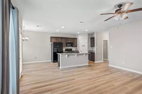 1753 E Downing Rd RD E, Lake Charles, LA 70611