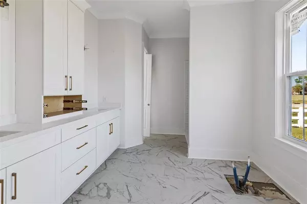 6432 White Oleander Circle, Lake Charles, LA 70605