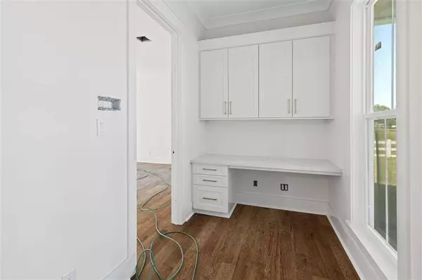 6432 White Oleander Circle, Lake Charles, LA 70605