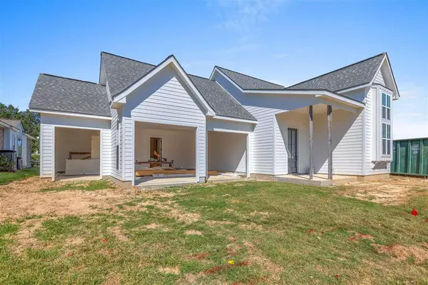 6432 White Oleander Circle, Lake Charles, LA 70605