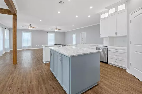 3468 Waterlilly CV, Lake Charles, LA 70607