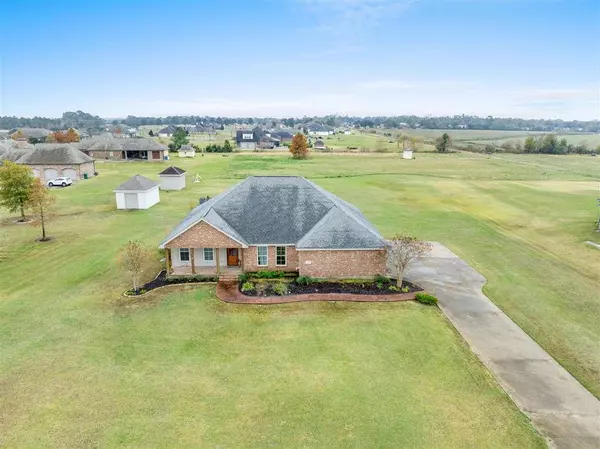 3468 Waterlilly CV, Lake Charles, LA 70607