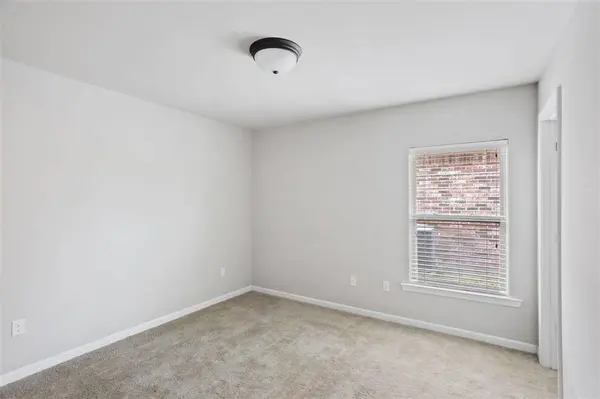 1952 Chandler AVE, Lake Charles, LA 70607