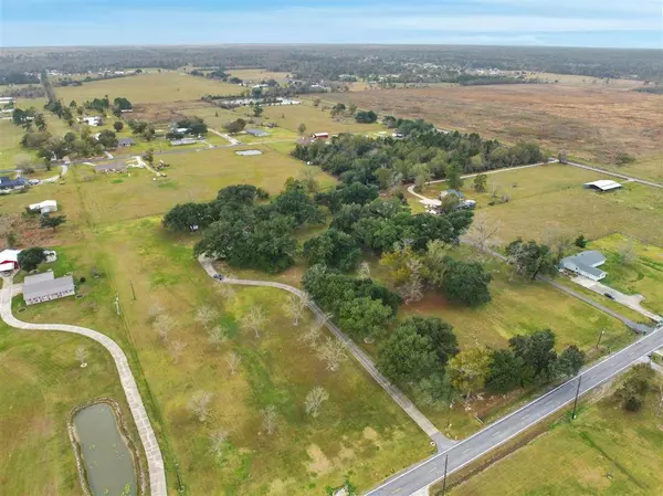 5898 Thompson RD, Sulphur, LA 70665