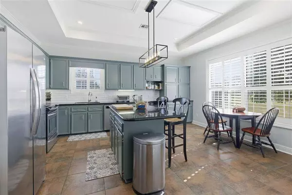 1235 Staci LN, Lake Charles, LA 70665