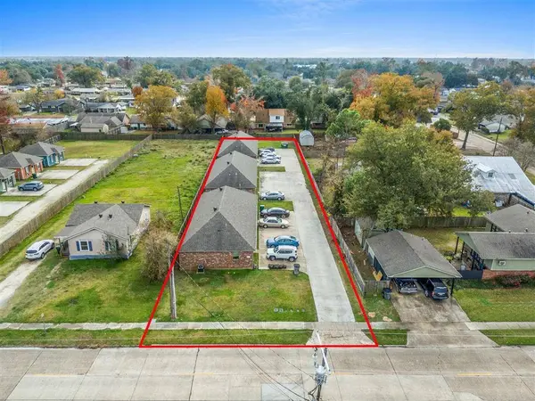 513 W Lagrange St ST W, Lake Charles, LA 70605