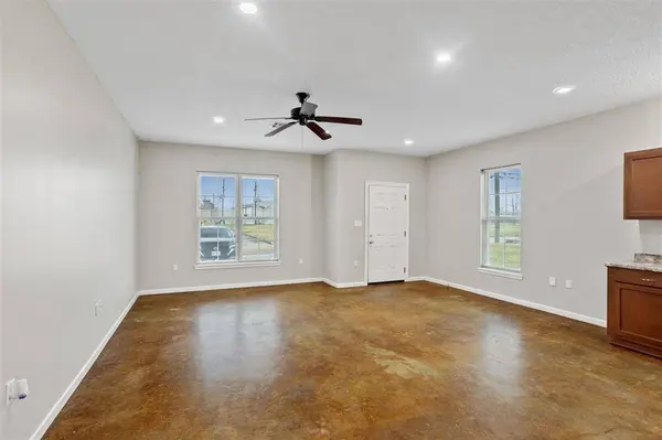 2715 Deaton St ST, Lake Charles, LA 70601