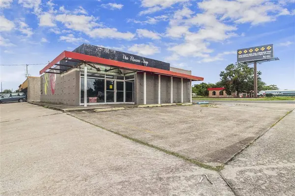 2001 Enterprise Blvd, Lake Charles, LA 70601