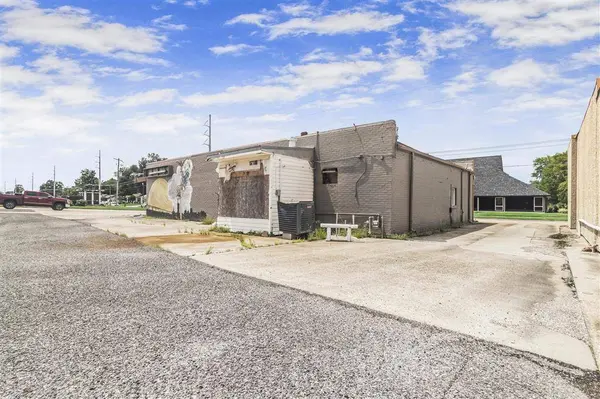 2001 Enterprise Blvd, Lake Charles, LA 70601