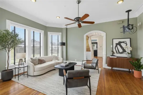 401 Pine St ST, Lake Charles, LA 70601