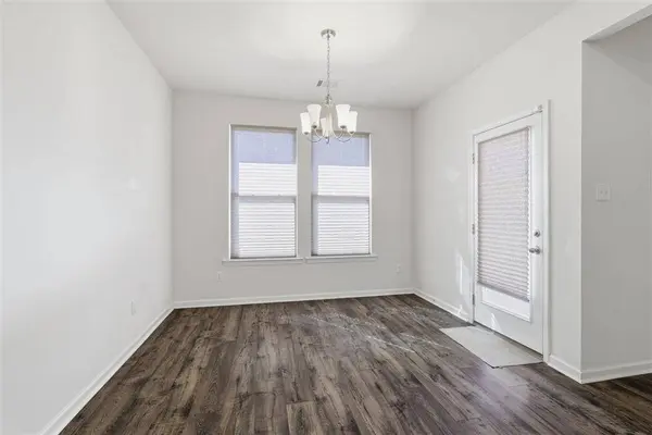 3136 Crest LN, Lake Charles, LA 70607