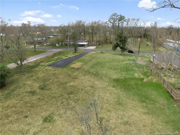 3619 Heard Rd RD, Lake Charles, LA 70605