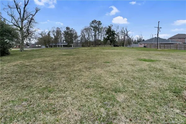 3619 Heard Rd RD, Lake Charles, LA 70605