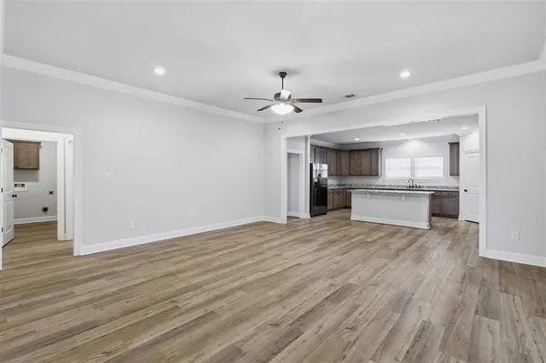 3259 Rosehill DR, Lake Charles, LA 70607