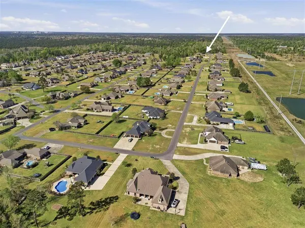 1777 Deerfield DR, Lake Charles, LA 70611