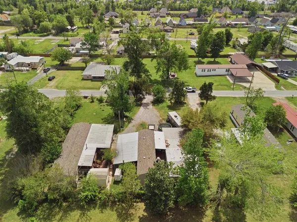 2137 Cedar Ln LN, Sulphur, LA 70663