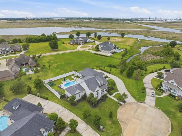 5015 Water Oak Ct CT, Lake Charles, LA 70605