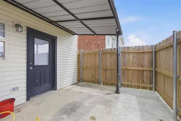 1019 Common St ST, Lake Charles, LA 70601