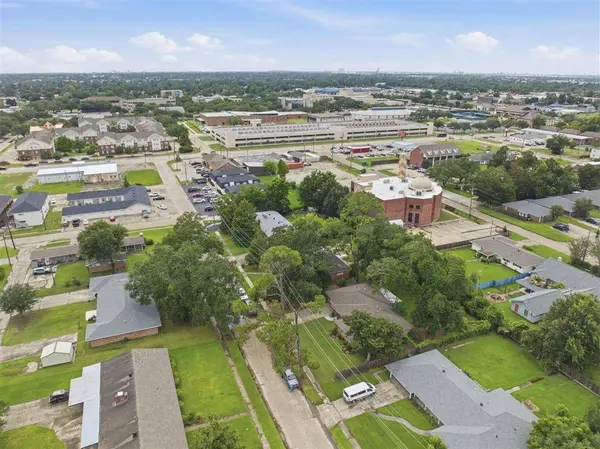 629 Cusic St ST, Lake Charles, LA 70607