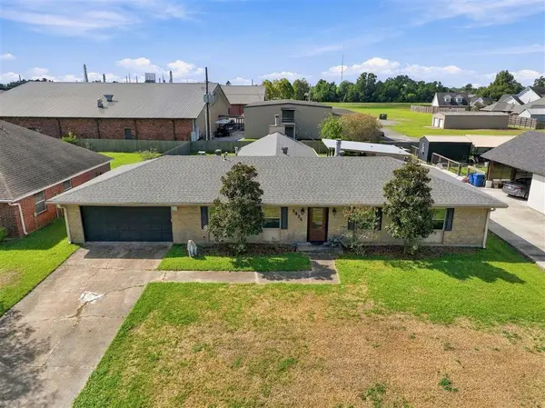 5024 Mandy DR, Sulphur, LA 70663