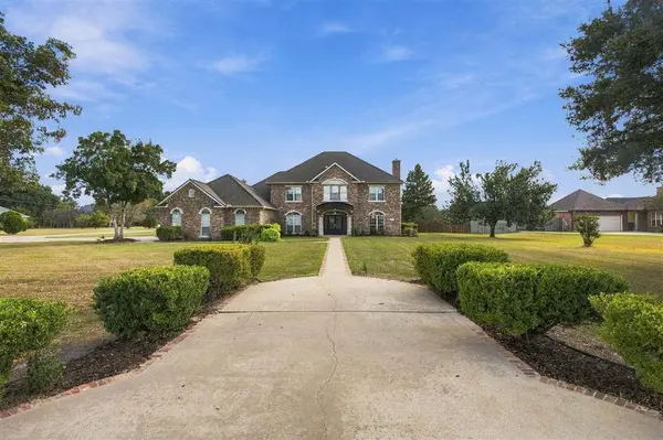 1679 N Crestview DR N, Lake Charles, LA 70605