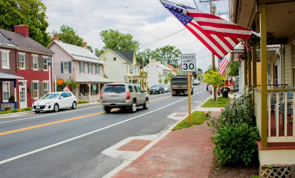 Who Is the Best Real Estate Agent for Selling a Home in New Market, Maryland?,Iron Oak Home Team at Real Broker, LLC