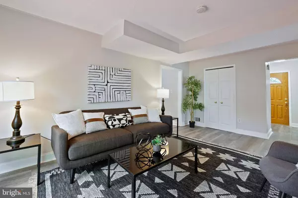 1901 CHAMPLAIN DR, Severn, MD 21144