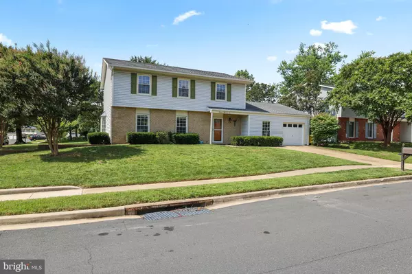 1901 CHAMPLAIN DR, Severn, MD 21144