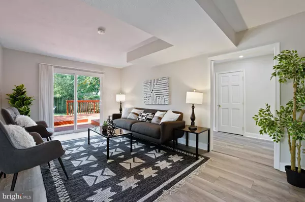 1901 CHAMPLAIN DR, Severn, MD 21144