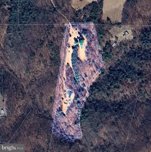 14457 MAPLE RIDGE RD, Hancock, MD 21750