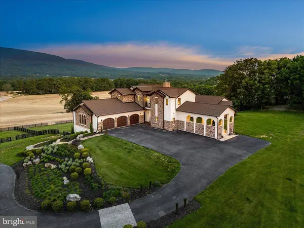 10110 EASTERDAY CT, Hagerstown, MD 21742