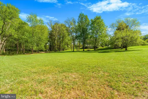 7913 BRIARHEATH CT, Gaithersburg, MD 20882