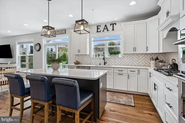 11027 LOCUST DR, Damascus, MD 20872