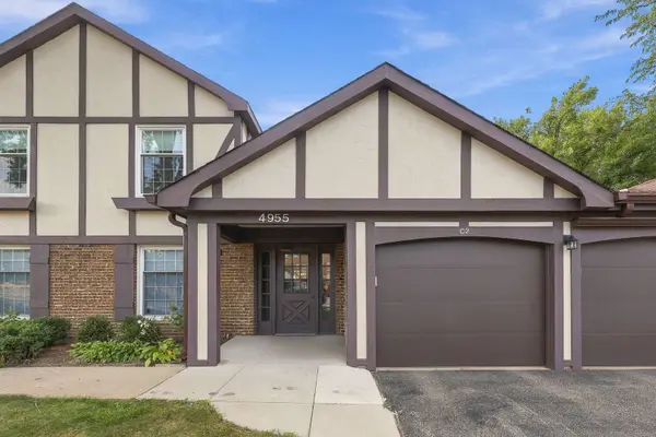 4955 Kimball Hill DR #C2, Rolling Meadows, IL 60008