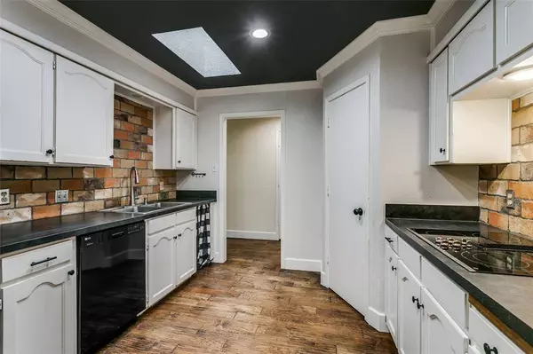 219 Indian Creek Drive, Trophy Club, TX 76262