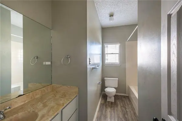 5305 Indio DR #B, Austin, TX 78745
