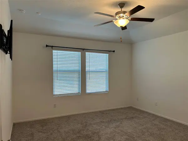 118 Isaac Millsaps TRL, Bastrop, TX 78602