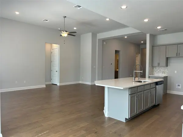 148 Kellogg LN, Bastrop, TX 78602
