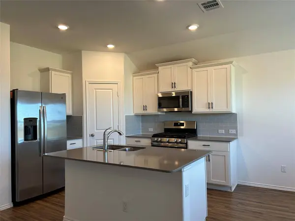 118 Isaac Millsaps TRL, Bastrop, TX 78602