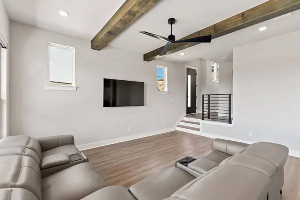 4 Maybury WAY #40, Austin, TX 78738